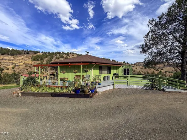 20480 Highway 395 N, Mount Vernon, OR 97865
