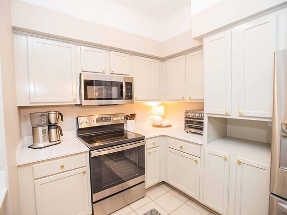 2nd image of 2801 Chancellorsville Dr APT 1211