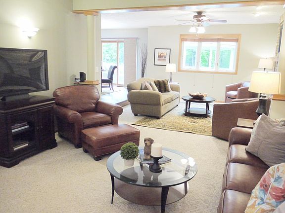 5th image of 1506 Woodbury Dr