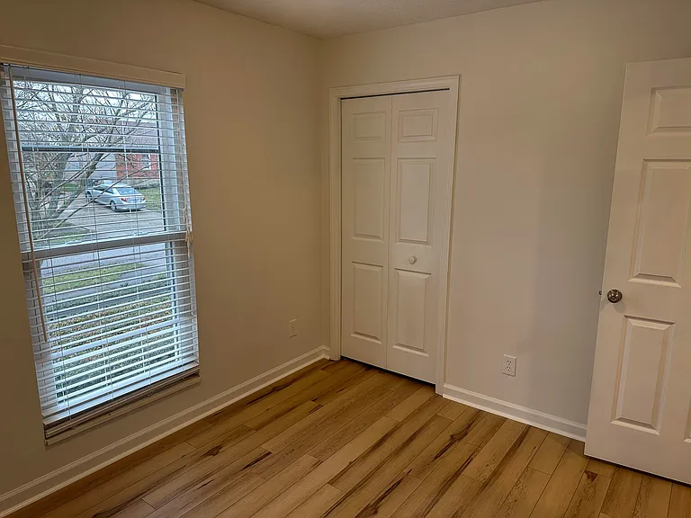 1607 Greenland Ct — Photo 50