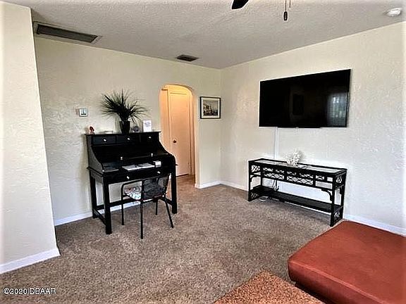 Upstairs living room
