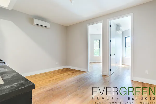 Rented by ERNY LLC | media 14