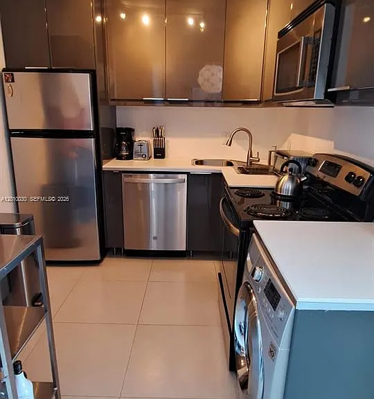2829 Indian Creek Dr #1405 — Photo 8