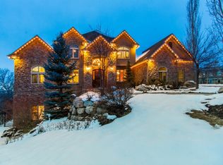 1232 S Deer Crest Cir, Fruit Heights, UT 84037