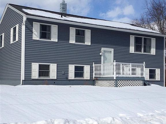 2nd image of 4 Dorchester Dr