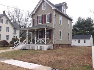 96 Chase Ave, Ivyland, PA 18974