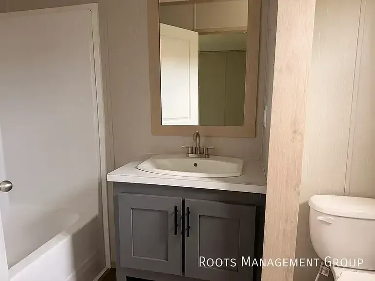 300 Brantley Dr #32 — Photo 16