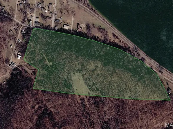 24 Monkeyrun Trl, Hannibal, MO 63401