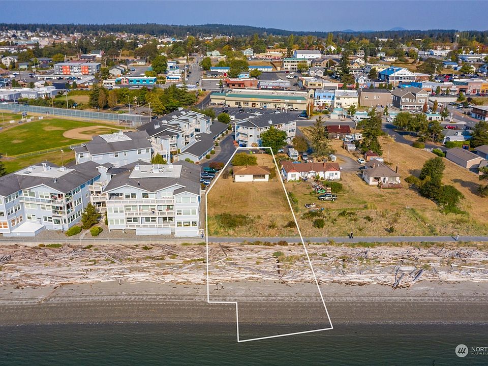 701 SE Bayshore Drive, Oak Harbor, WA 98277 Zillow