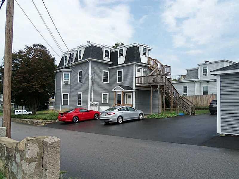 51 Granite St Westerly RI Zillow