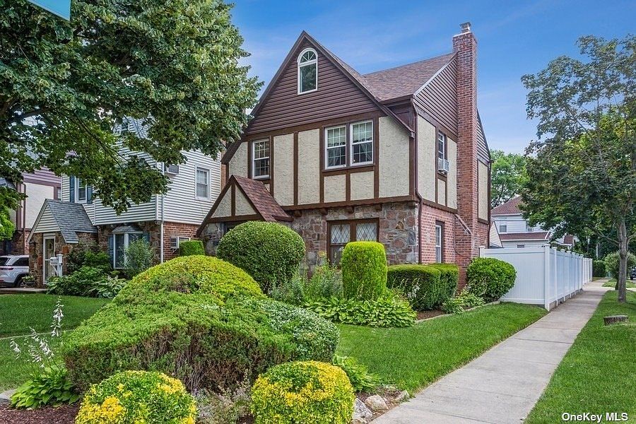 8749 253rd Street, Bellerose, NY 11426 Zillow