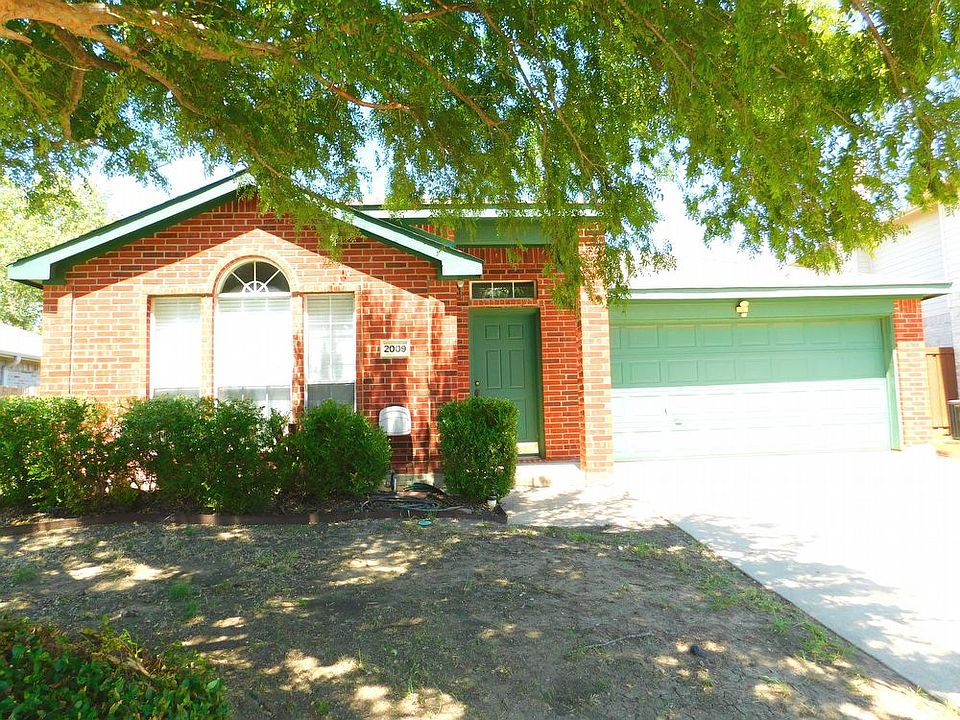 1st image of 2009 Lake Pointe Dr