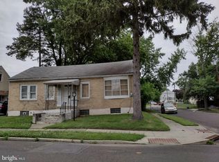 101 3rd Ave, Mount Ephraim, NJ 08059