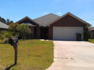 267 Gloucester Dr, Midway, GA 31320