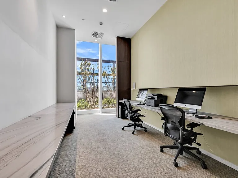 889 Francisco St #1801 — Photo 23
