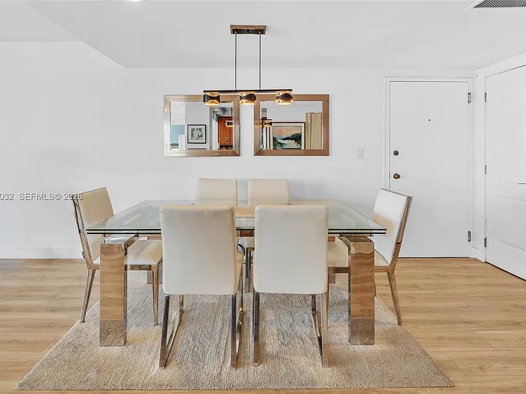 11111 Biscayne Blvd #5A — Photo 32