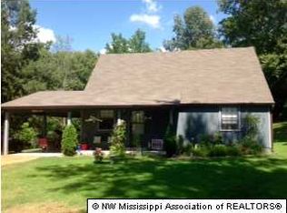 271 Linwood Rd, Senatobia, MS 38668
