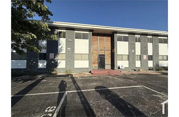 Building Photo - 2701 Hemphill St