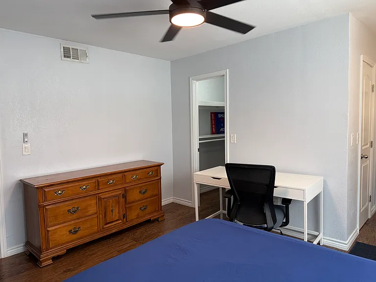 5088 Matilda St #214 — Photo 1