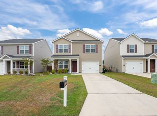 107 Walton Dr, New Bern, NC 28562