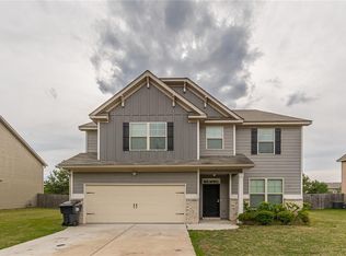 155 Silver Willow Walk, Covington, GA