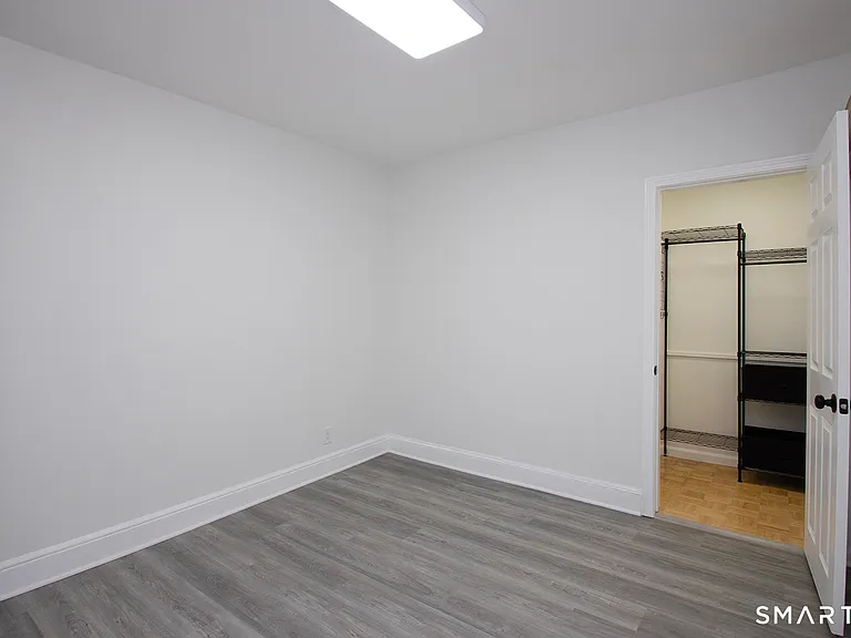 2879 Fairfield Ave #2 — Photo 13