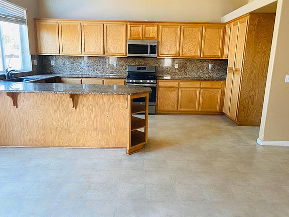 4th image of 9185 Barbaresco Cir