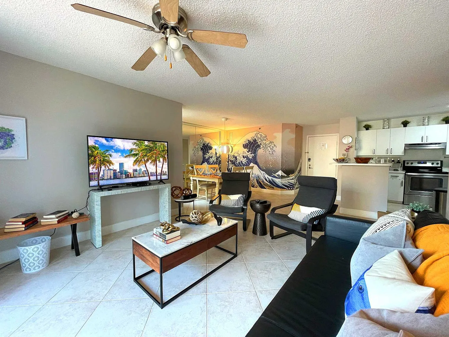 2 bed, 2.0 bath, 1097 sqft, $3,261 — Photo 1