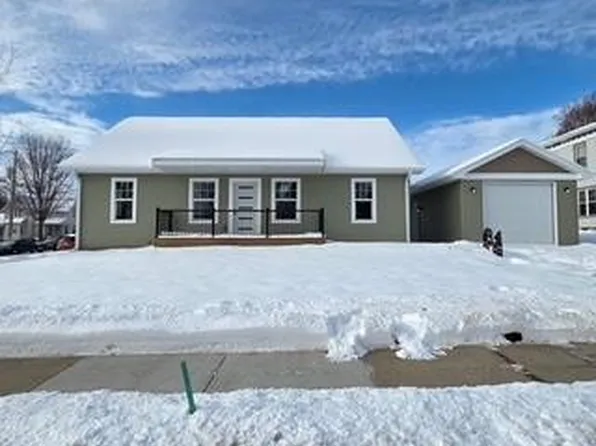 400 North Center Street, Beaver Dam, WI 53916