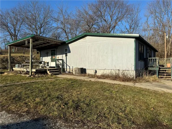 32959 W 128th St, Excelsior Springs, MO 64024