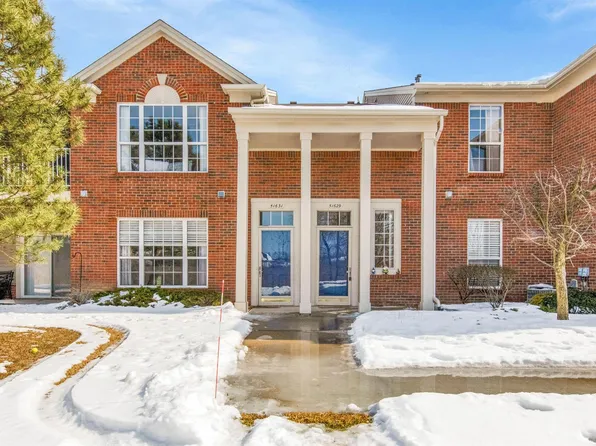 51629 Hale Ln, Chesterfield, MI 48051