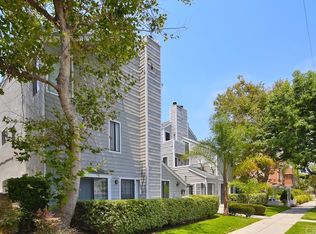1055 Newport Ave, Long Beach, CA 90804