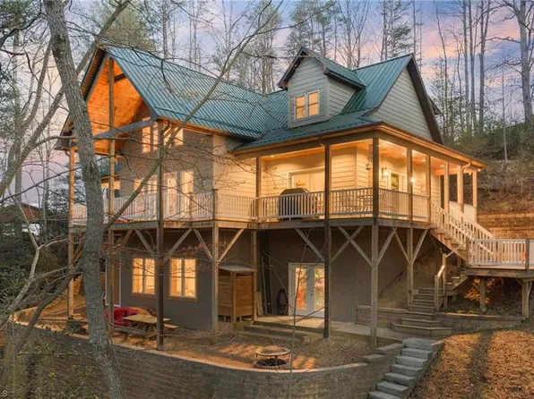 490 Blue Heron Ln, Wilkesboro, NC 28697