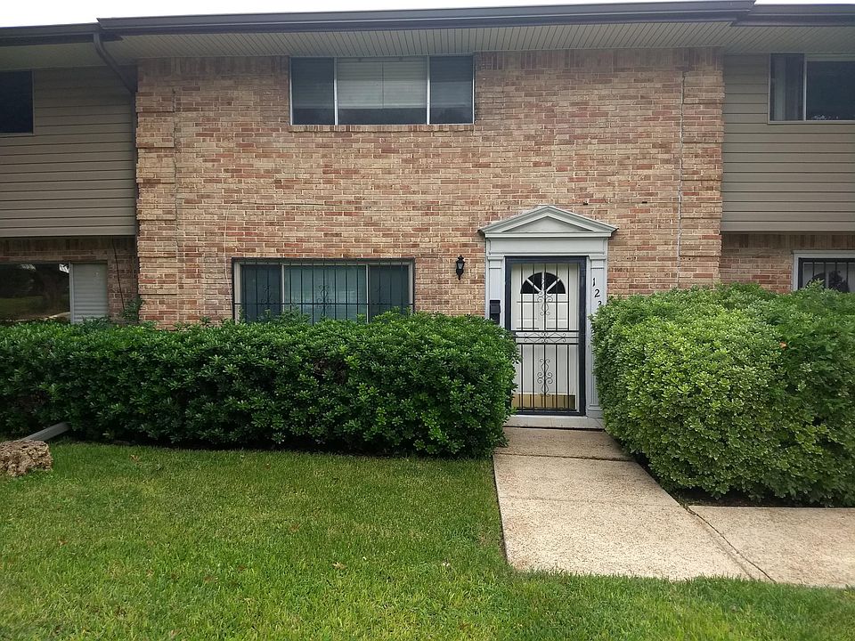 1st image of 123 E Silver Sands Dr