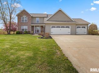 441 Macey Lake Rd, Metamora, IL 61548