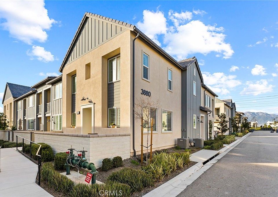 1st image of 3880 S Oasis Paseo Unit 27