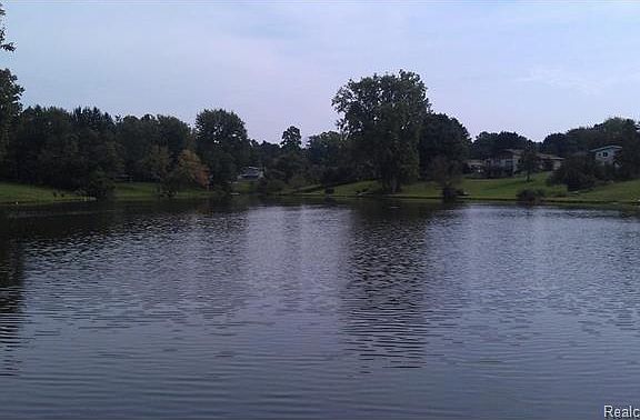 4th image of 8553 Sandy Crest Dr