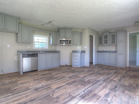5th image of 5407 Old Sand Rd