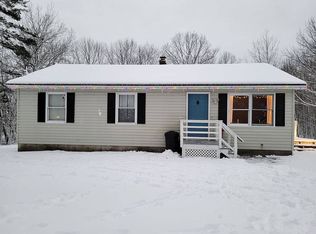 117 Weeks Mills Rd, China, ME 04358