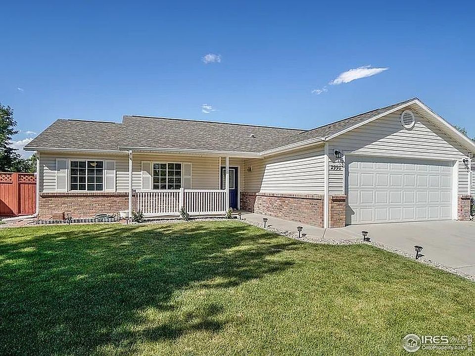 1st image of 2990 Summerbrook Dr