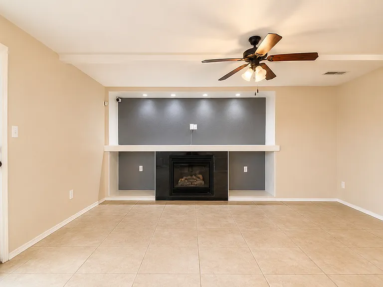 3236 Bell Point Dr — Photo 10
