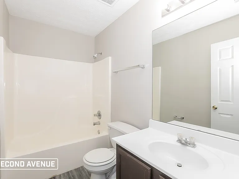 7019 Setters Way — Photo 16