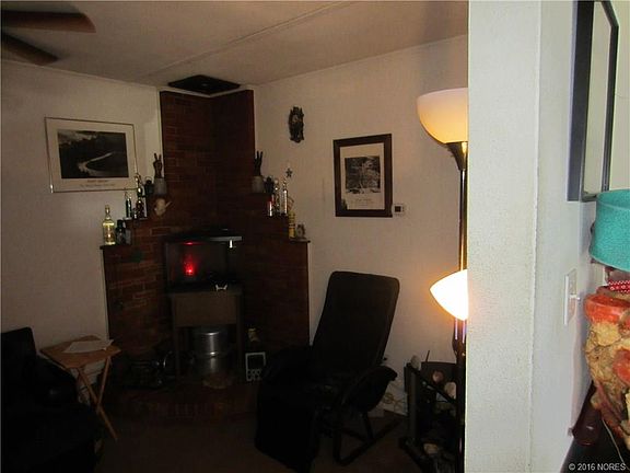 2nd image of 105 Aspen Dr