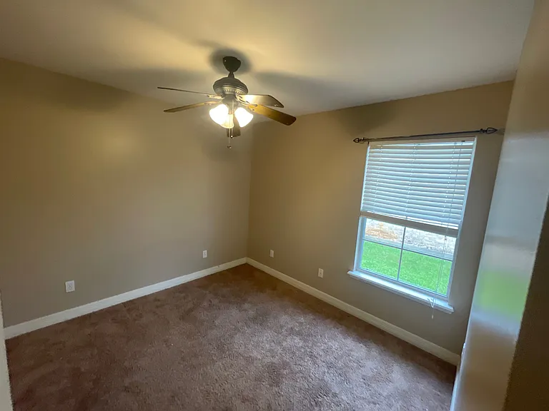 361 Gaston Ln — Photo 17