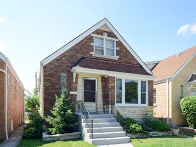 7031 W Armitage Ave, Chicago, IL, 60707