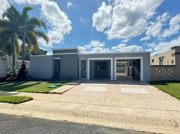 348 Calle Cacatua #1, Dorado, PR 00646