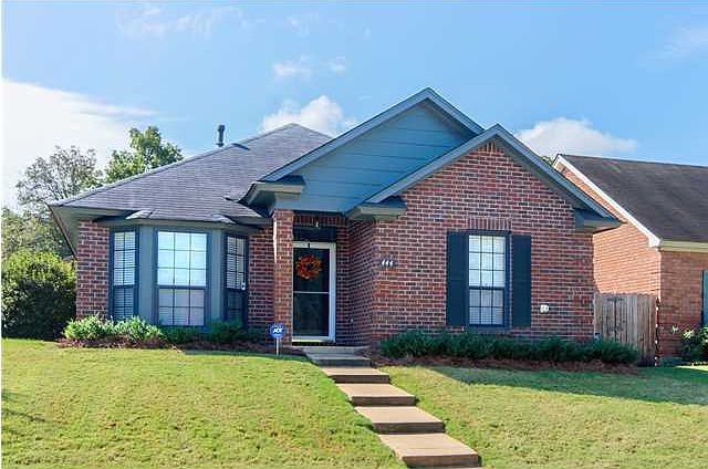 1st image of 444 Caldwell Pl