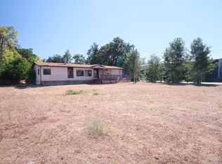 195 Peach St, Merlin, OR 97532
