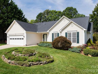 31 N Wintergarden Rd, Fletcher, NC, 28732