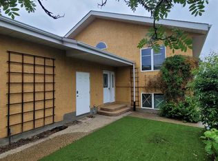 10606 W 90th St, Peace River, AB T8S 1Z4